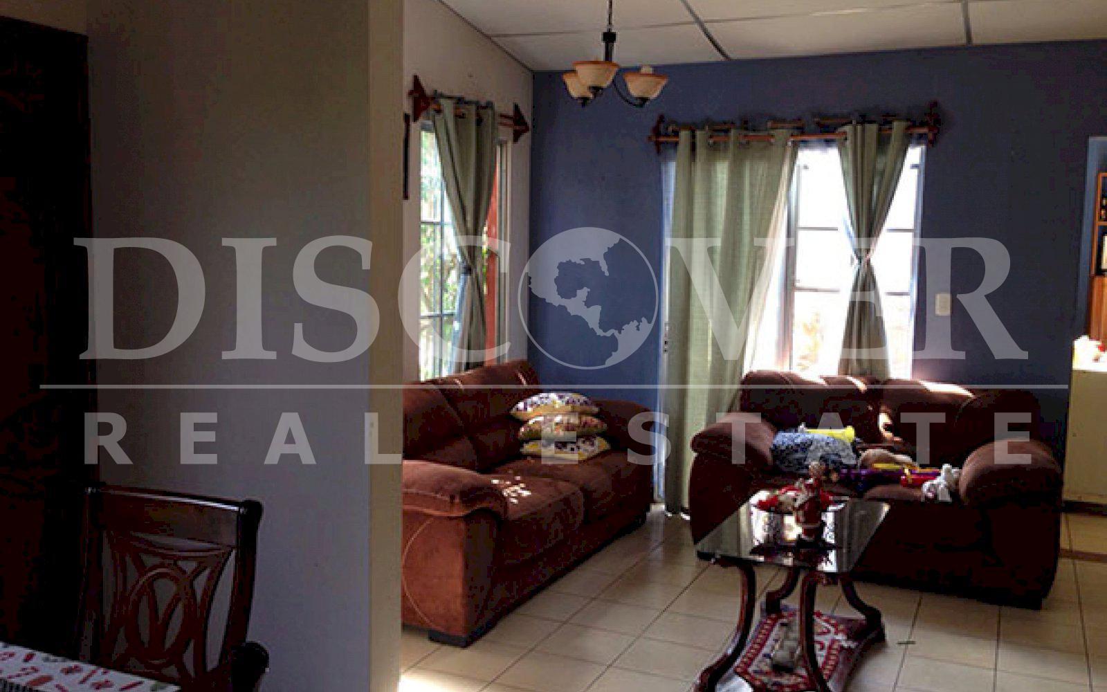 CASA EN VENTA EN RESIDENCIAL CUIDAD REAL.